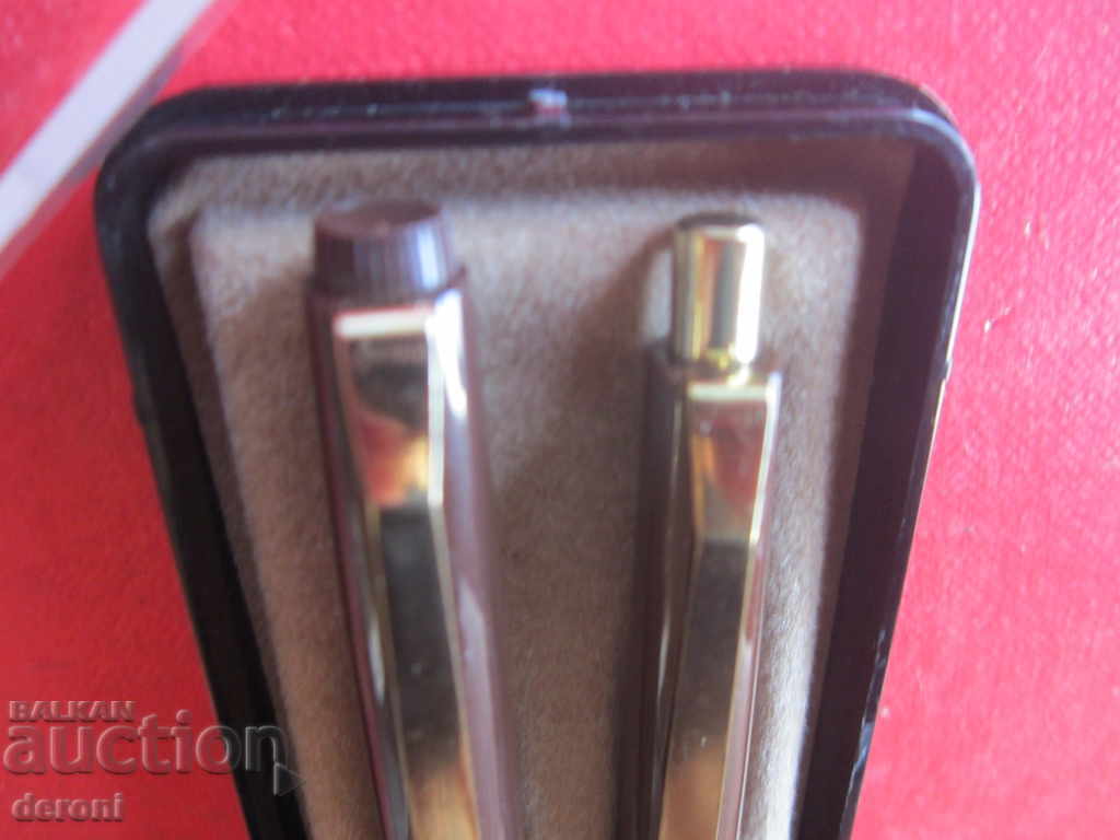 Auction  Luxury Chemical pen pen banking set