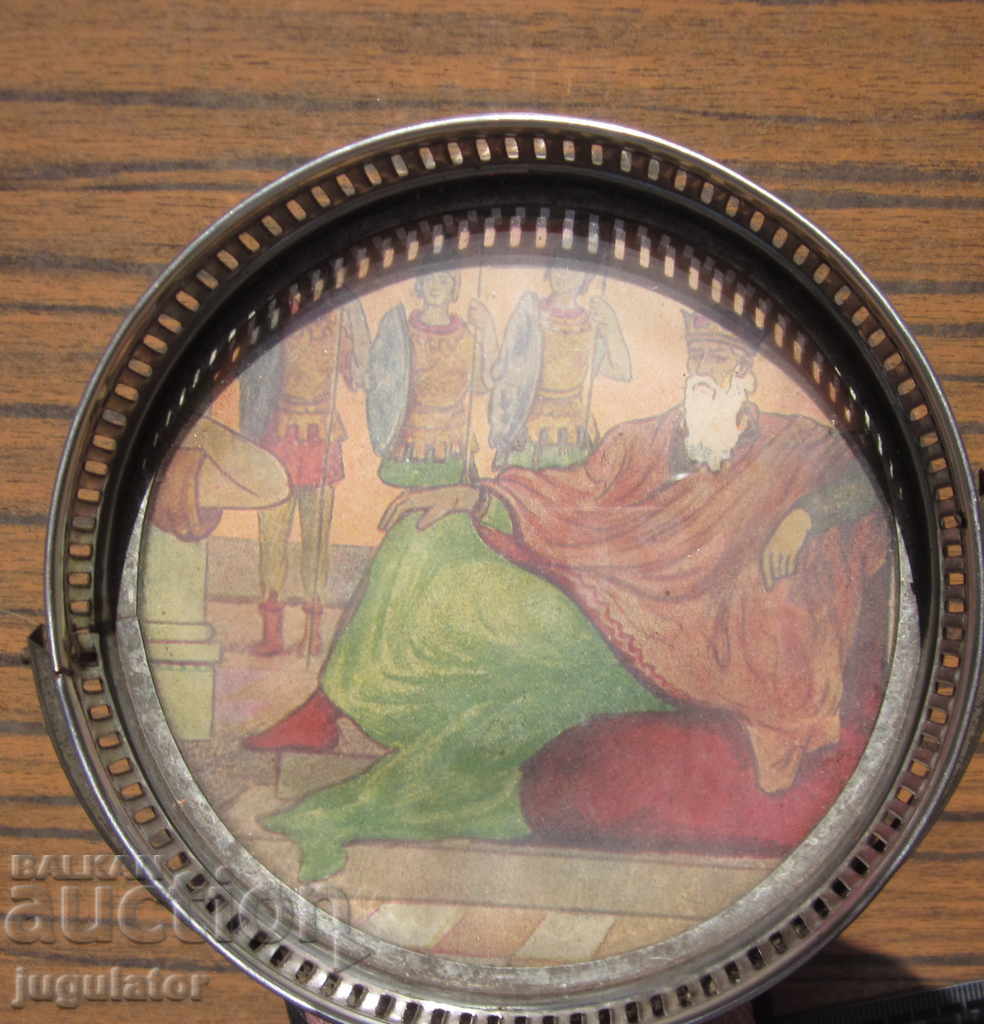 Auction  old ancient Bulgarian royal box with king and soldiers