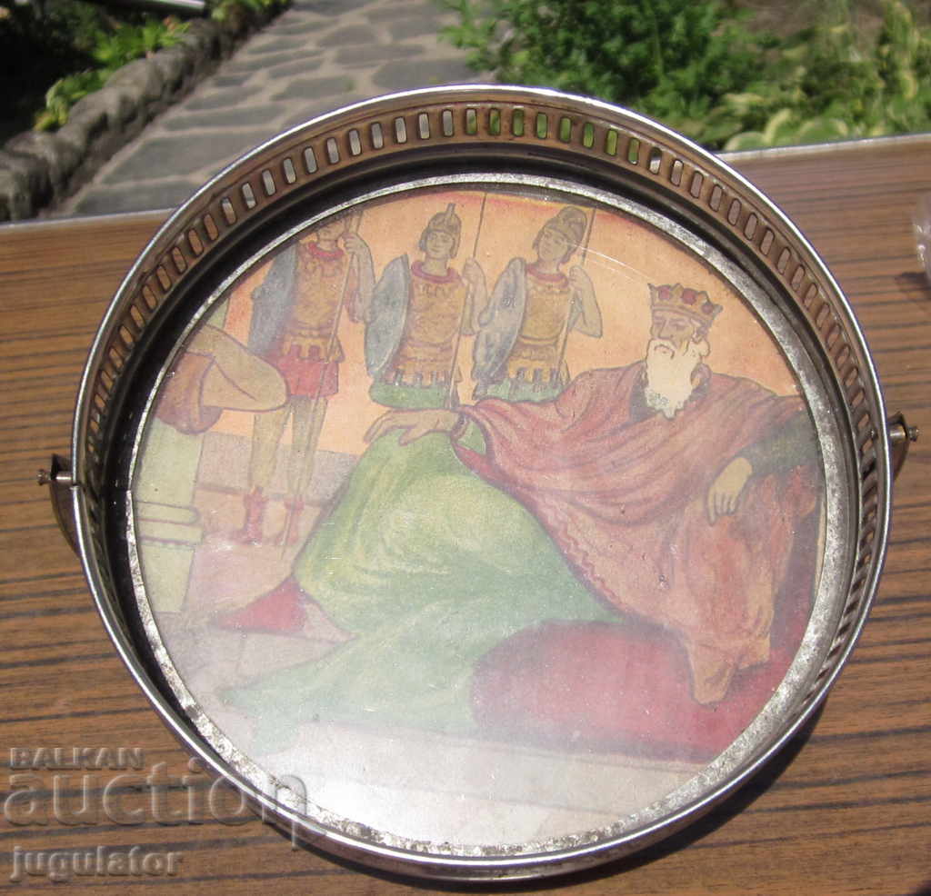 Delivery of old ancient Bulgarian royal box with king and soldiers