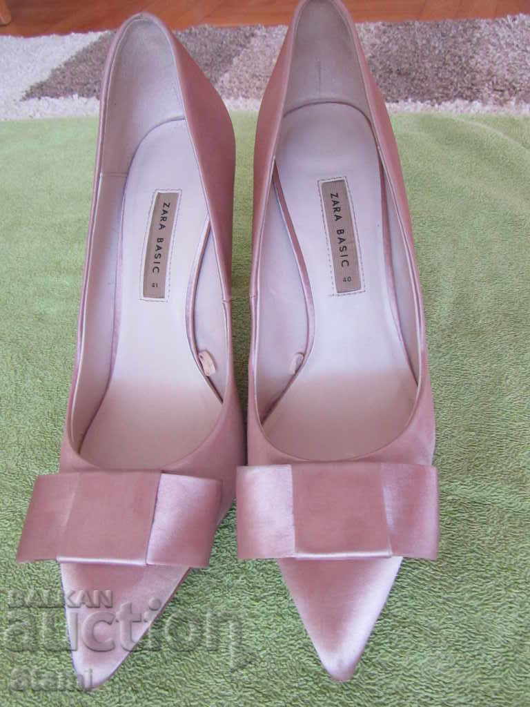Pantofi de damă roz satinat ZARA numărul 41