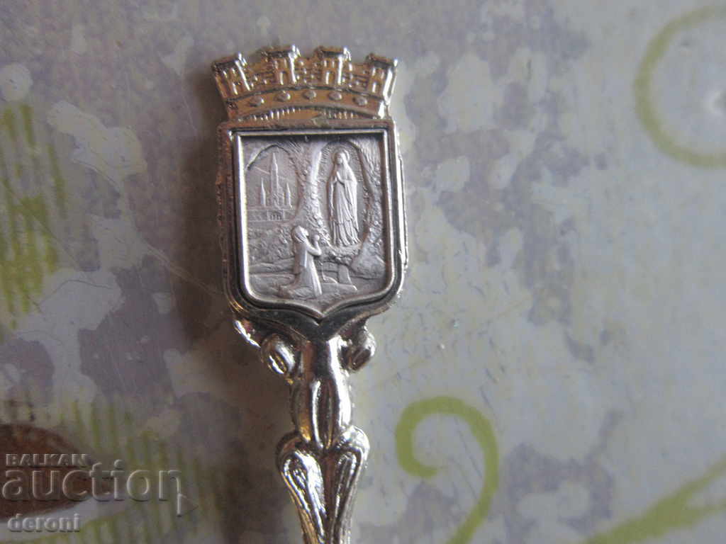 Collectible spoon icon with price 10.00 BGN | € 5.11