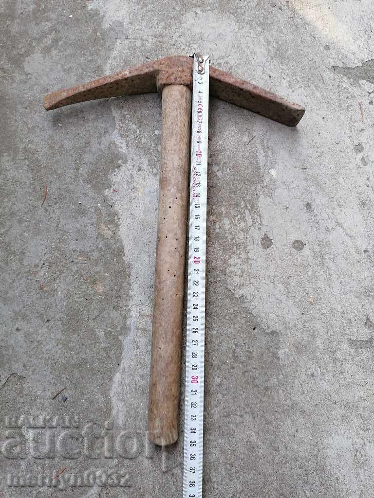 Old pickaxe tool - 5 Old pickaxe tool - 5