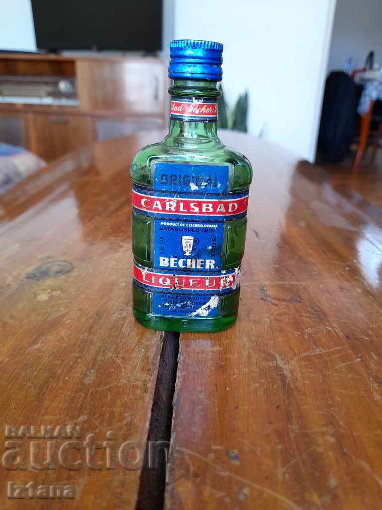 Стара бутилка Carlsbad Bacher