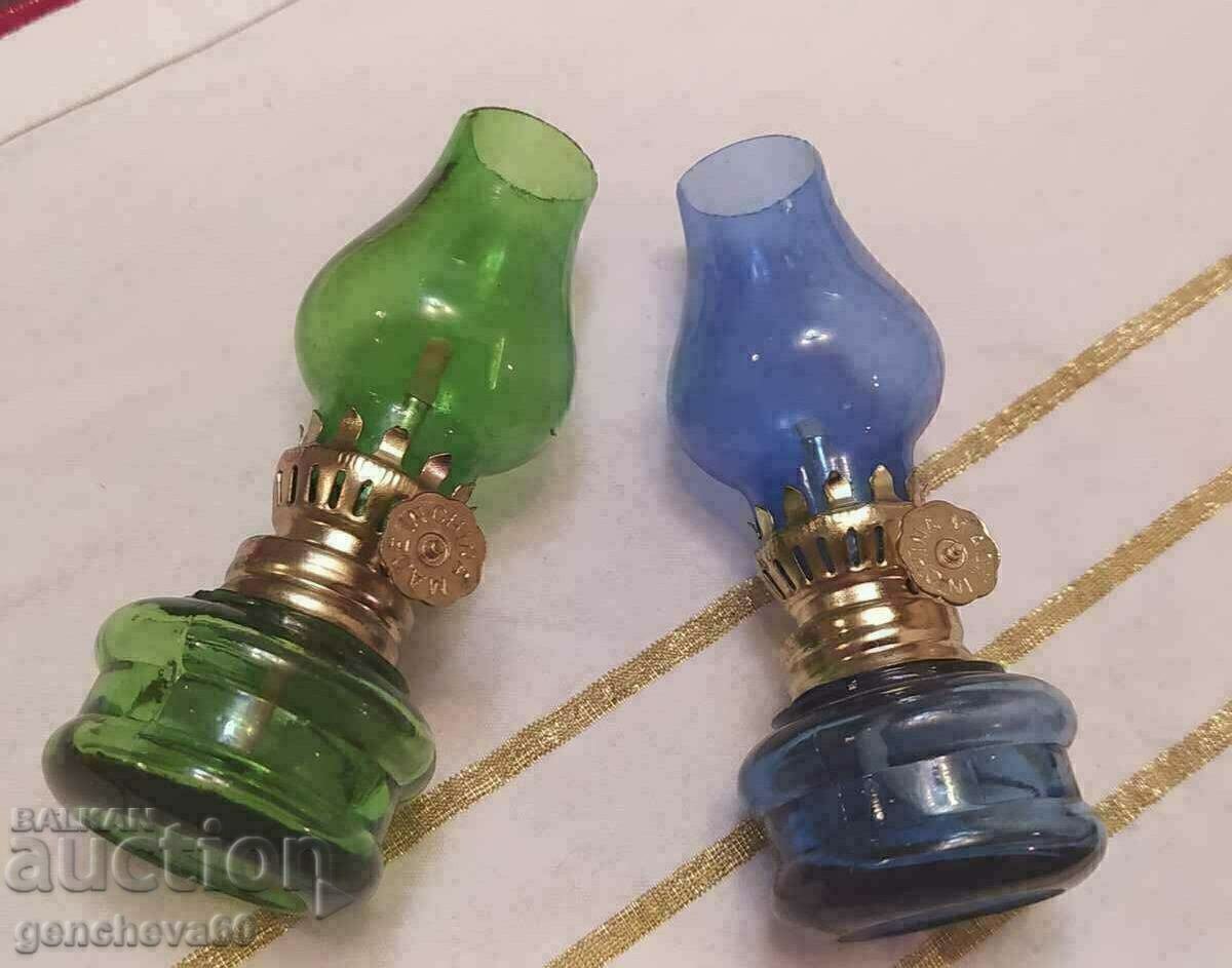 Delivery of Two miniature gas lamps