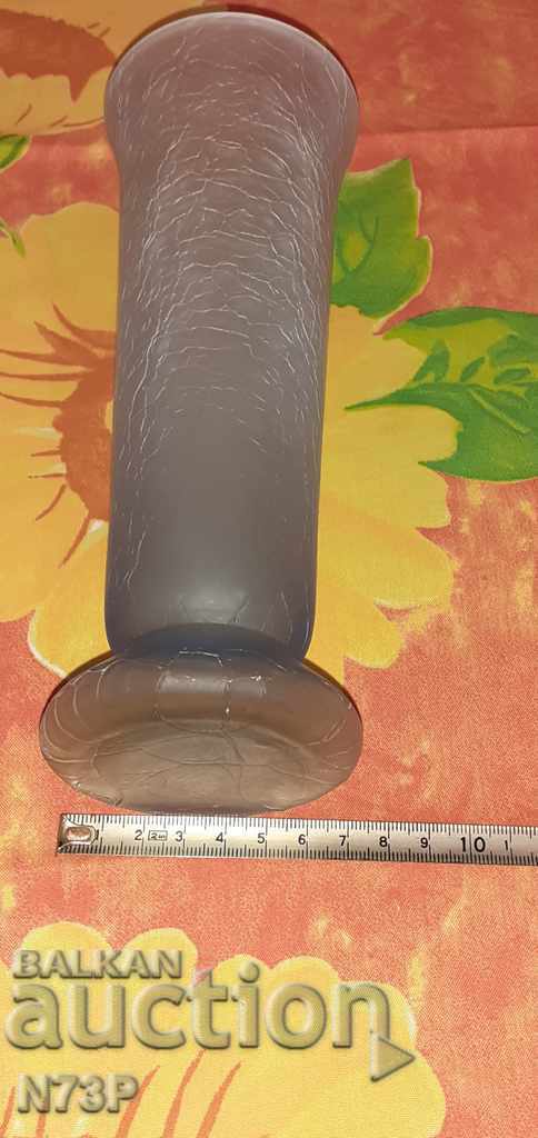 VAZĂ. STICLĂ ALBASTRĂ CLARĂ CRĂPITĂ. - 6 VAZĂ. STICLĂ ALBASTRĂ CLARĂ CRĂPITĂ. - 6