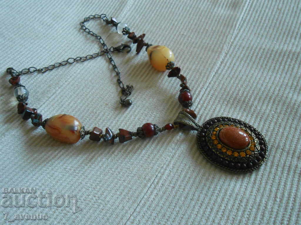 Auction  Necklace - interesting, see for yourself VINTAGE 15.08.2021