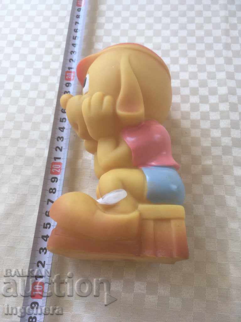 OLD TOWER RUBBER PLAYER - 5 OLD TOWER RUBBER PLAYER - 5