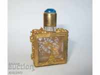 Старо шишенце шише за парфюм с орнаменти Айфеловата кула
