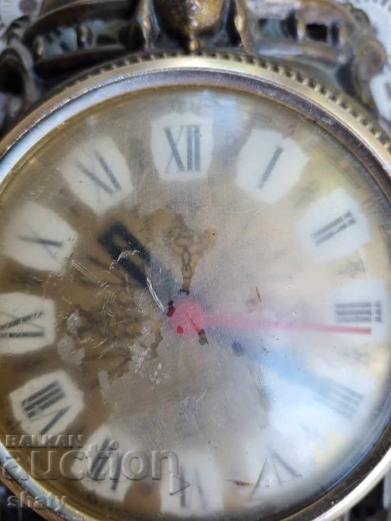 Auction Old clock Auction Old clock