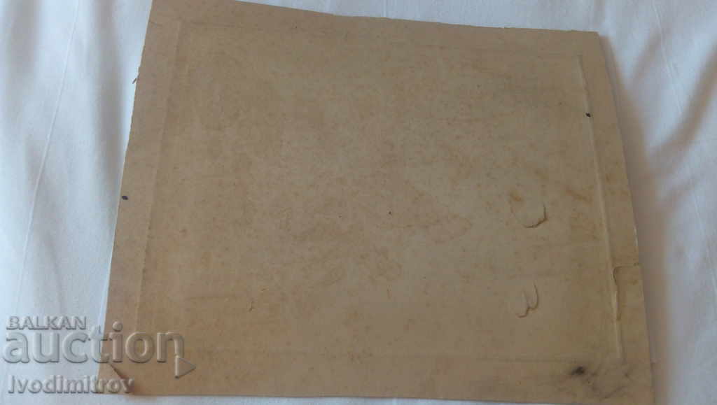 Снимка Кооперациии на стръмна улица Картон с цена 11.65 лв. | € 5.96 Снимка Кооперациии на стръмна улица Картон с цена 11.65 лв. | € 5.96