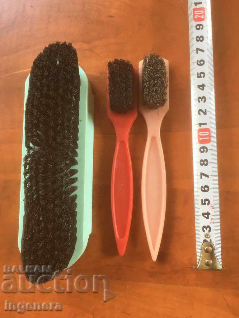 BRUSHES FOR OILING AND SHIELDING FOOTWEAR RETRO NEW BULGARIA