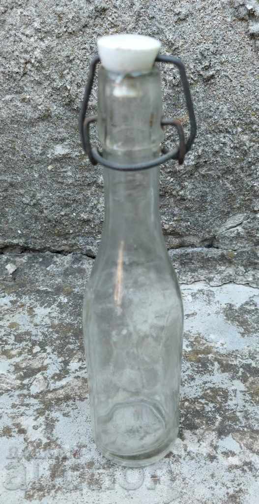 OLD GLASS LEMONADED BOTTLE CAP BOTTLE