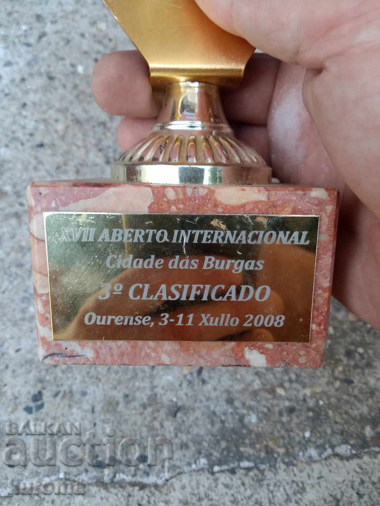 Licitație Premiu de la un turneu de șah Licitație Premiu de la un turneu de șah