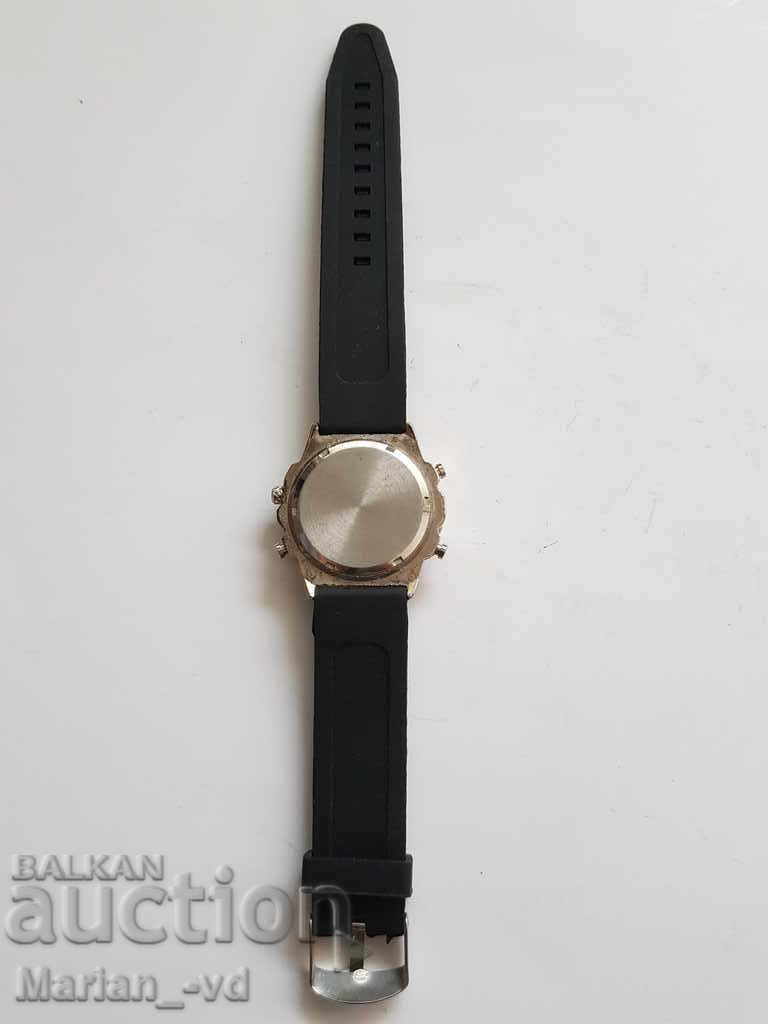 Delivery of Men's quartz watch Visa with two times