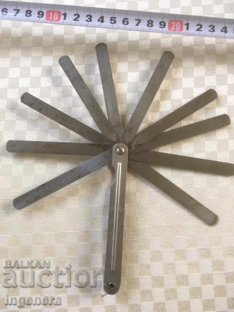 CALIBRU DE GROSIME (LERĂ) DE LA 0.55 LA 1 MM URSS INSTRUMENT DE CALITATE MARCAT CALIBRU DE GROSIME (LERĂ) DE LA 0.55 LA 1 MM URSS INSTRUMENT DE CALITATE MARCAT