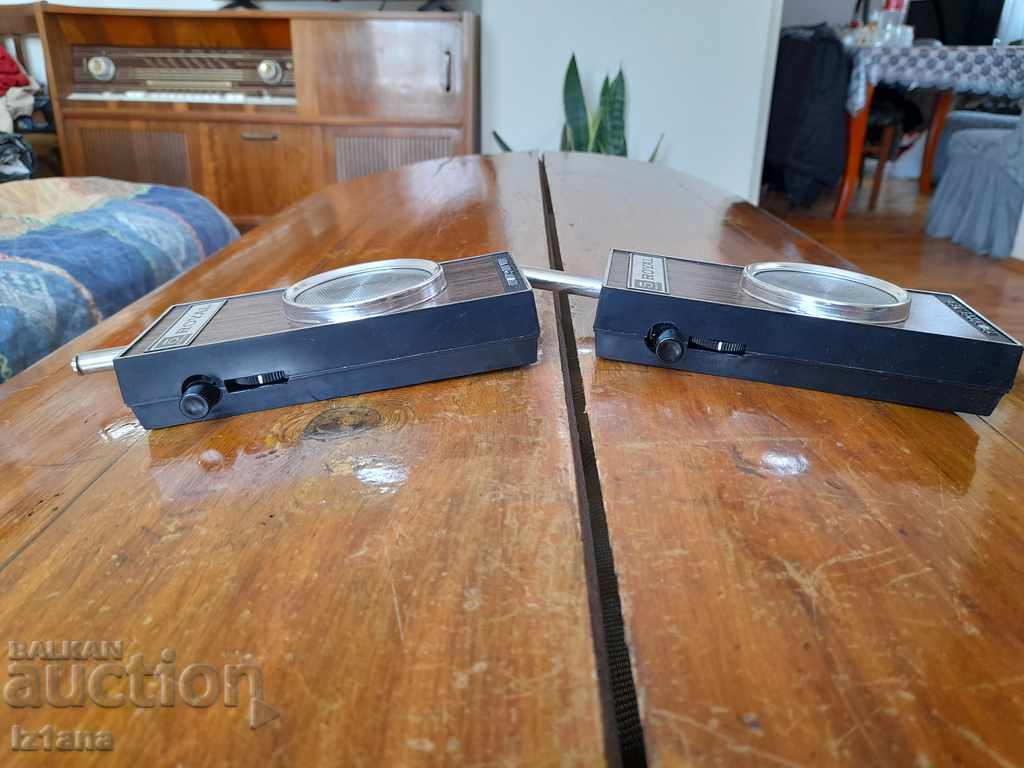 Old Walkie Talkie Royal with price 90.00 BGN | € 46.02 Old Walkie Talkie Royal with price 90.00 BGN | € 46.02