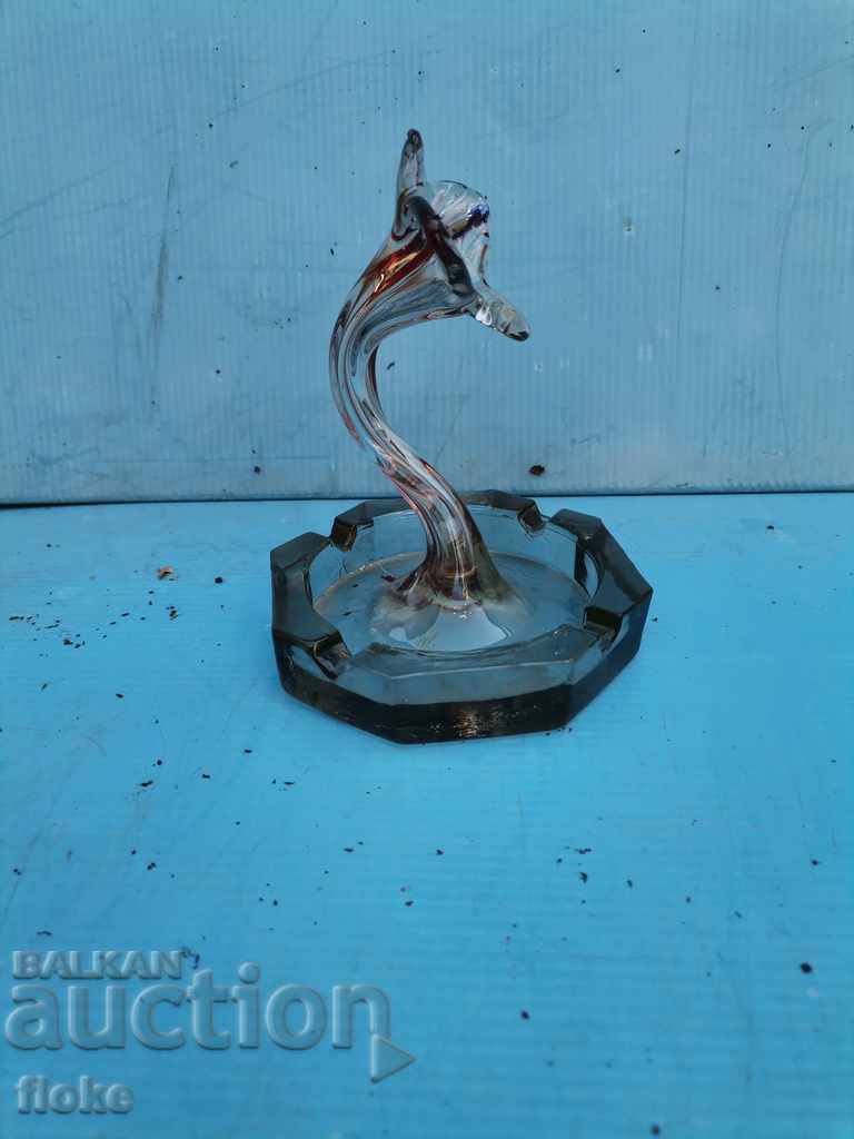 Auction Old ashtray - glass Auction Old ashtray - glass