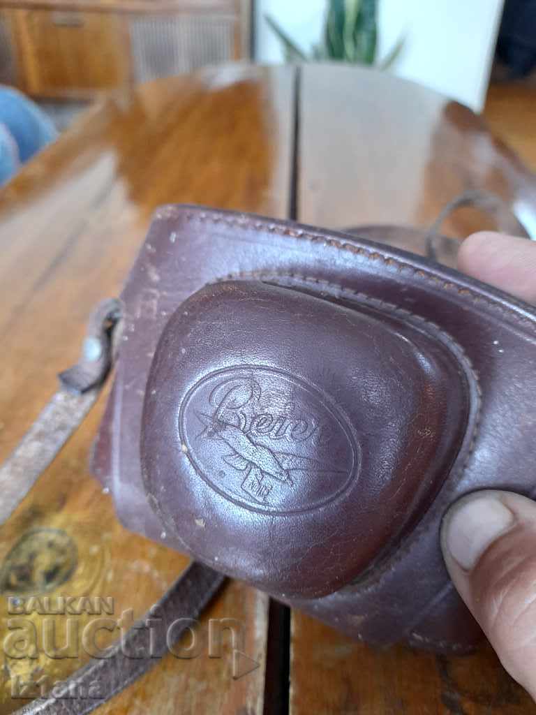 Old Beier camera case with price 10.00 BGN | € 5.11 Old Beier camera case with price 10.00 BGN | € 5.11