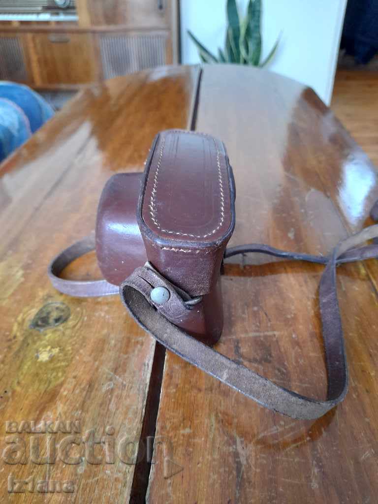 Auction Old Beier camera case Auction Old Beier camera case