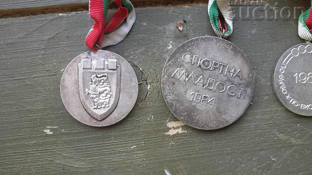 Auction Lot of 80s sports medals, 5 sports medals Auction Lot of 80s sports medals, 5 sports medals