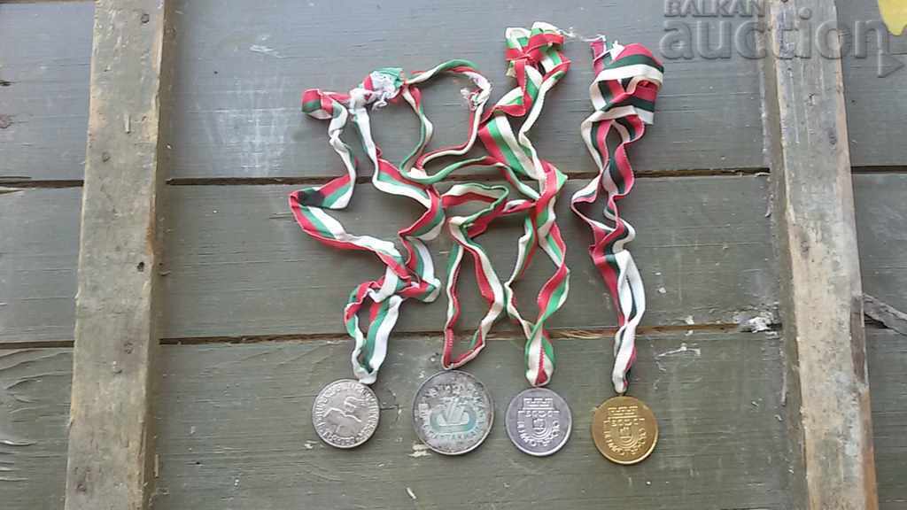 lot medals 80s 5 pieces
