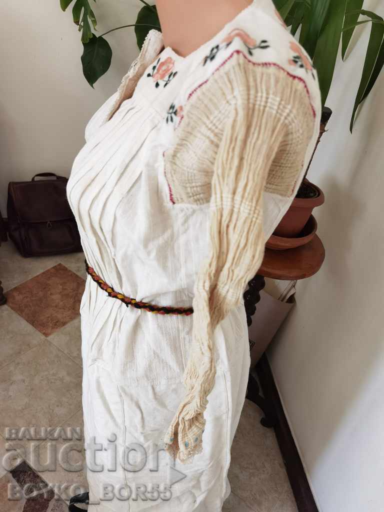 Auction Authentic Antique Royal Dress Blouse from Folk Costume Auction Authentic Antique Royal Dress Blouse from Folk Costume