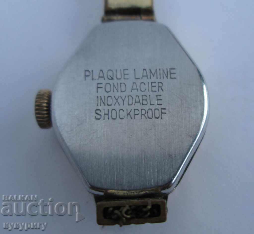 Delivery of Old women's gold-plated wrist mechanical watch JUNGHANS Delivery of Old women's gold-plated wrist mechanical watch JUNGHANS