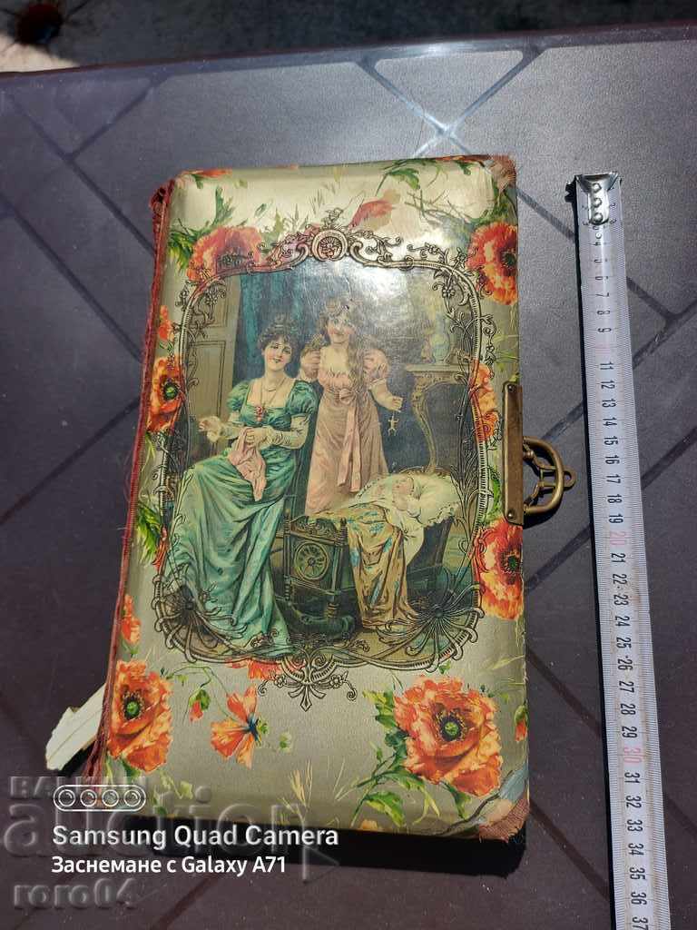 ALBUM - PHOTO - XIX CENTURY with price 45.00 BGN | € 23.01 ALBUM - PHOTO - XIX CENTURY with price 45.00 BGN | € 23.01