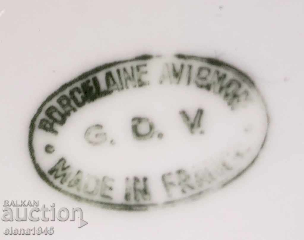 Desk lamp with price 60.00 BGN | € 30.68 Desk lamp with price 60.00 BGN | € 30.68