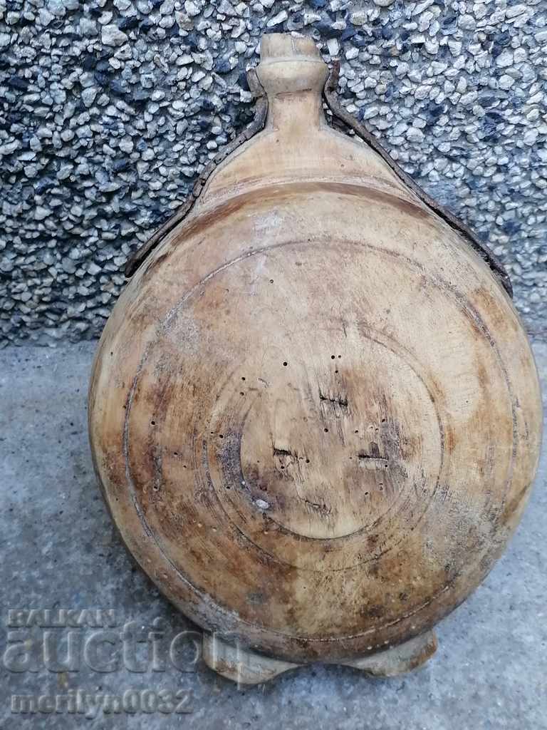 King's flask, wooden bucket, barrel, barrel
