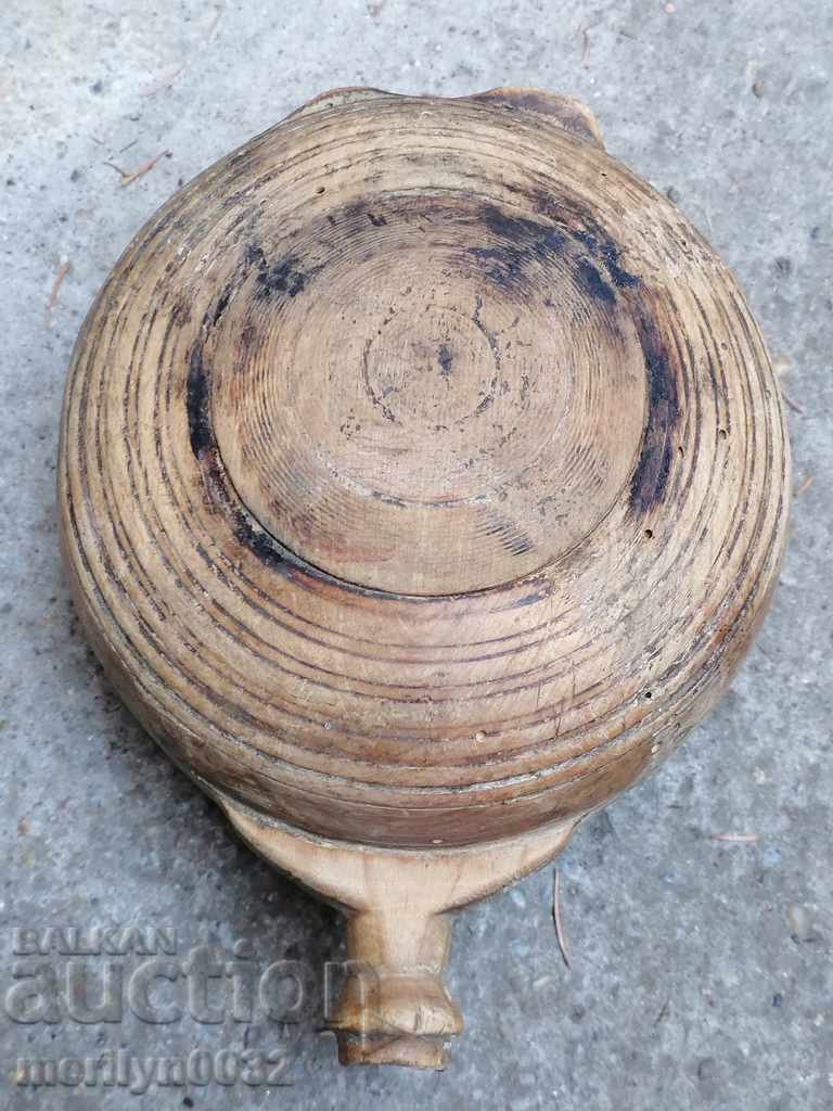 King's flask, wooden bucket, barrel, barrel - 6 King's flask, wooden bucket, barrel, barrel - 6