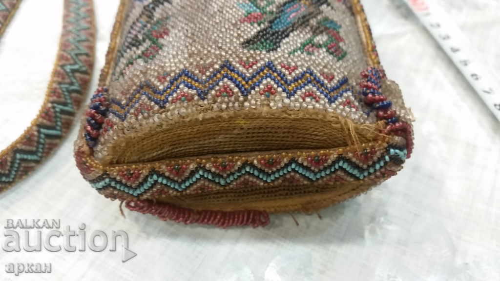 Auction water bottle covered with beadwork - Kingdom of Bulgaria Auction water bottle covered with beadwork - Kingdom of Bulgaria