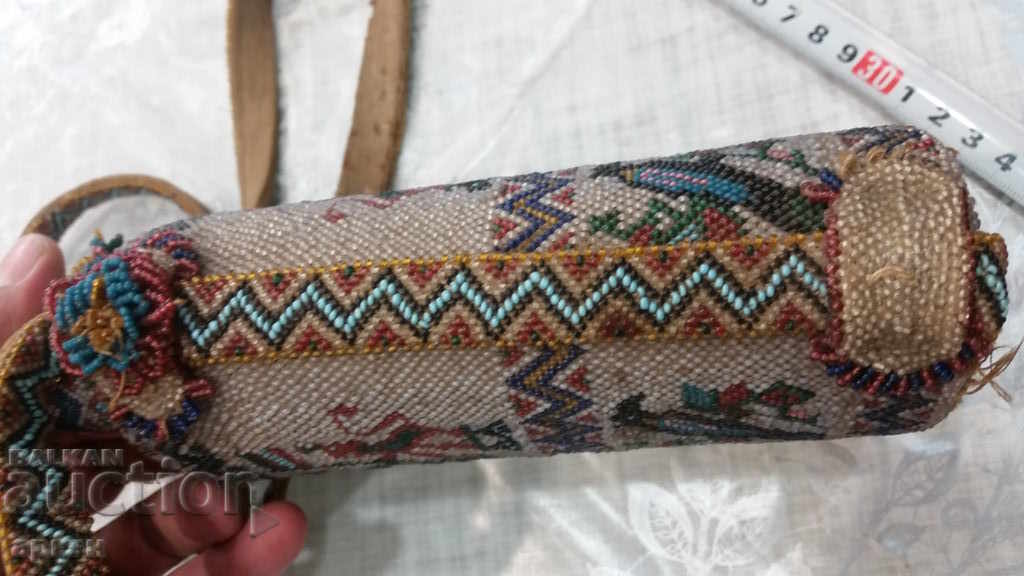 Delivery of water bottle covered with beadwork - Kingdom of Bulgaria Delivery of water bottle covered with beadwork - Kingdom of Bulgaria