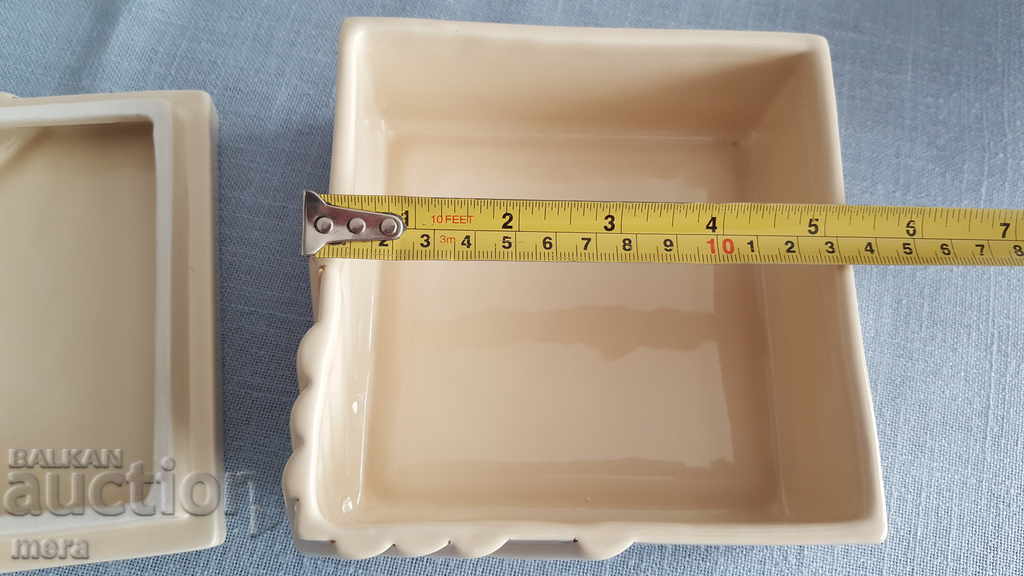 Large porcelain box - 5 Large porcelain box - 5