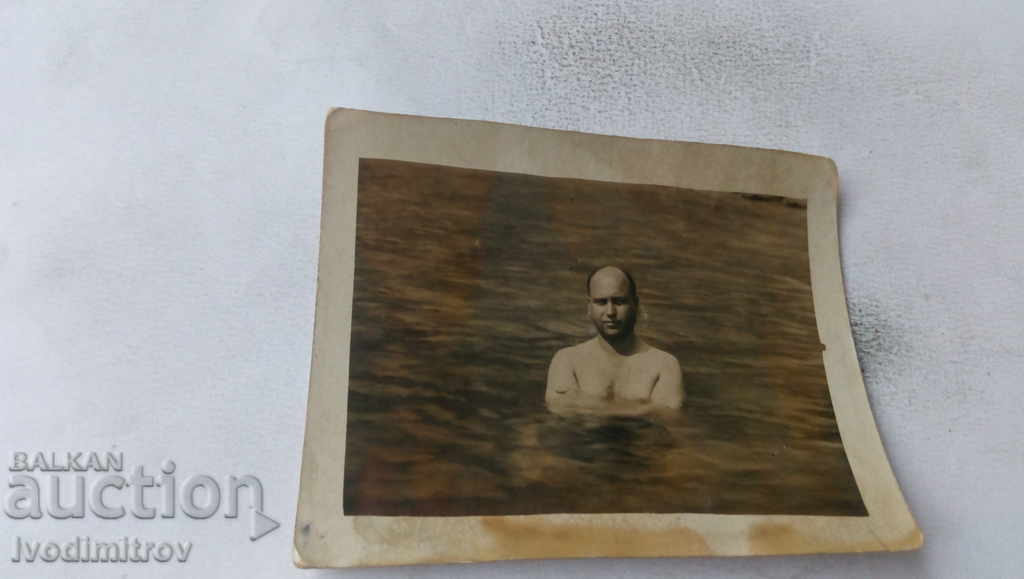 Снимка Варна Мъж във водата 1935