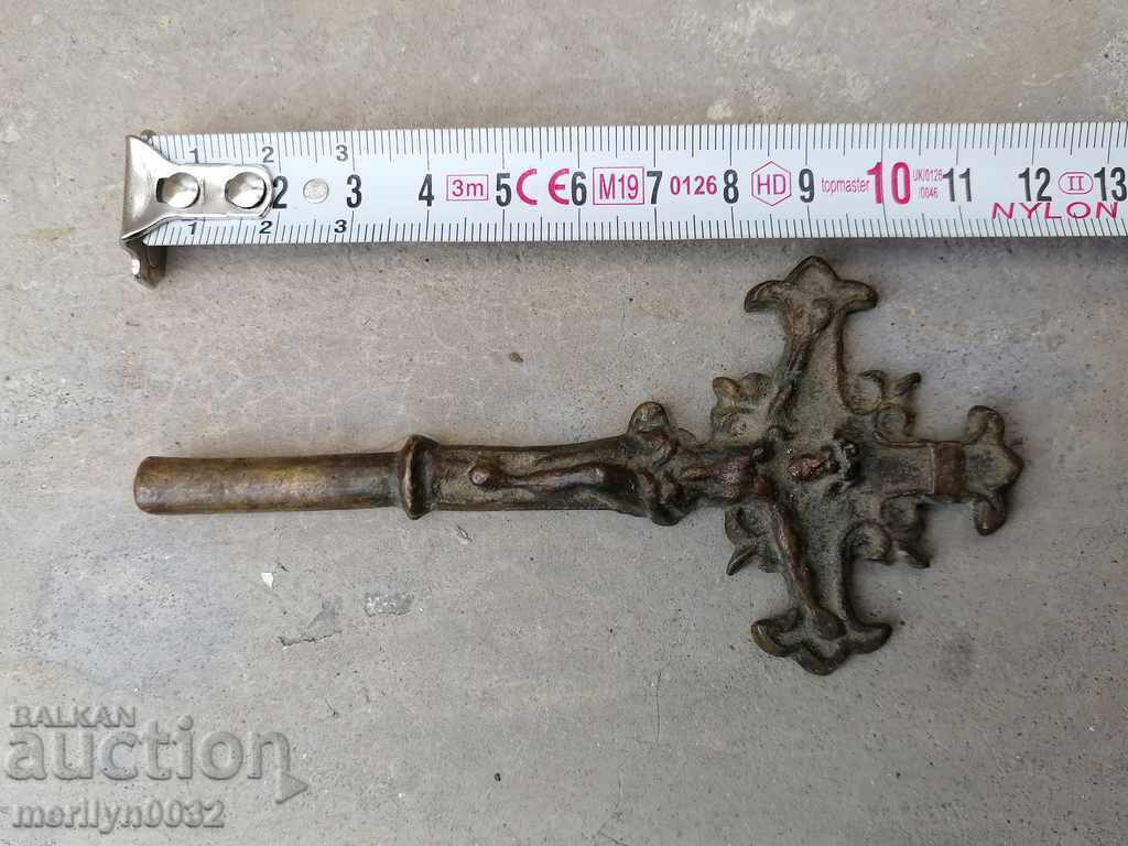 Auction  Renaissance bronze rite cross, prosphorus crucifix