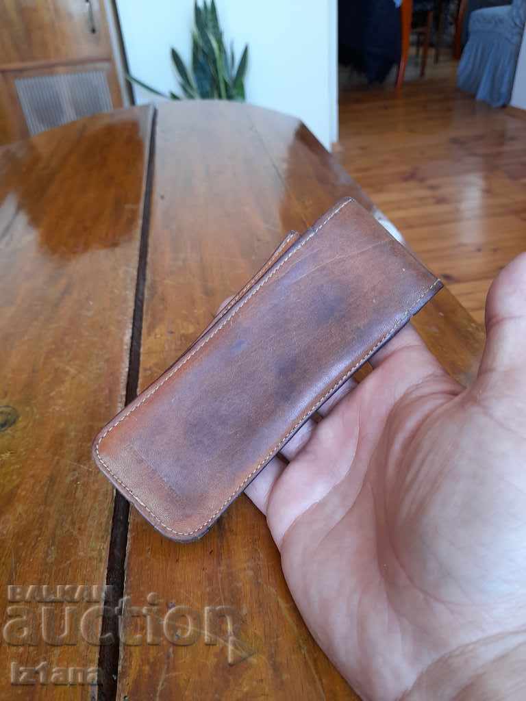 Auction Old spectacle case Auction Old spectacle case