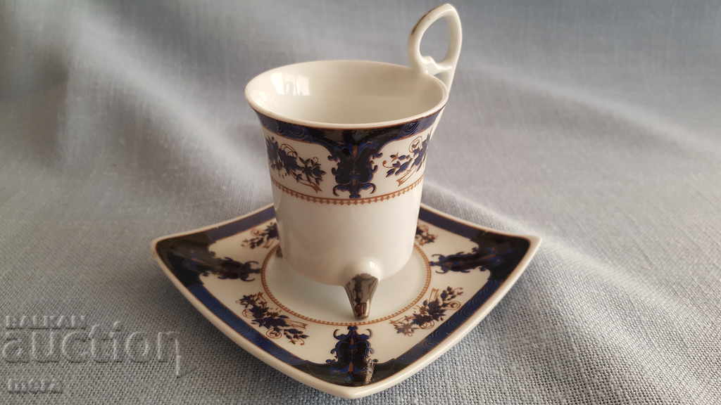 Stylish porcelain cup with saucer-Royal England with price 37.00 BGN | € 18.92 Stylish porcelain cup with saucer-Royal England with price 37.00 BGN | € 18.92