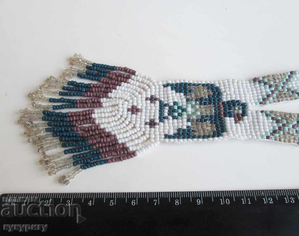 Livrarea Colier vechi de bijuterii cu margele mărgele de sticlă lucrate manual