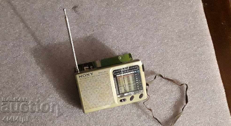 Licitație Mini radio.