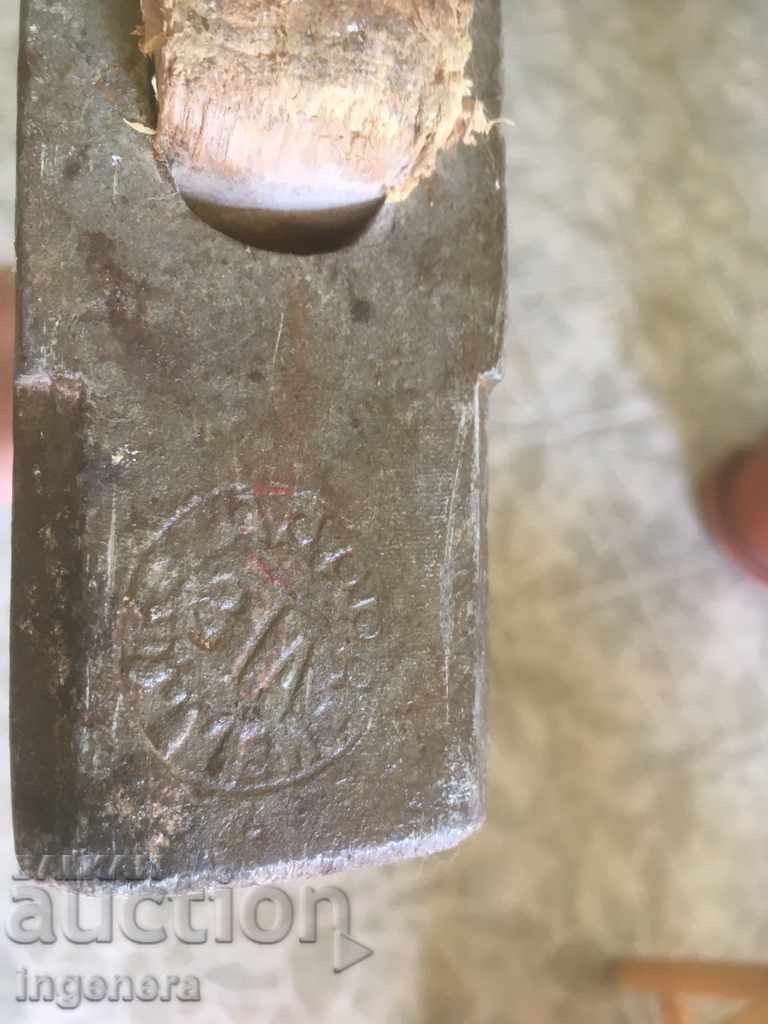 HAMMER VARIA GOLYAM-2 KGR FACTORY ANTIQUE TOOL - ZTA SHUMEN with price 27.00 BGN | € 13.80