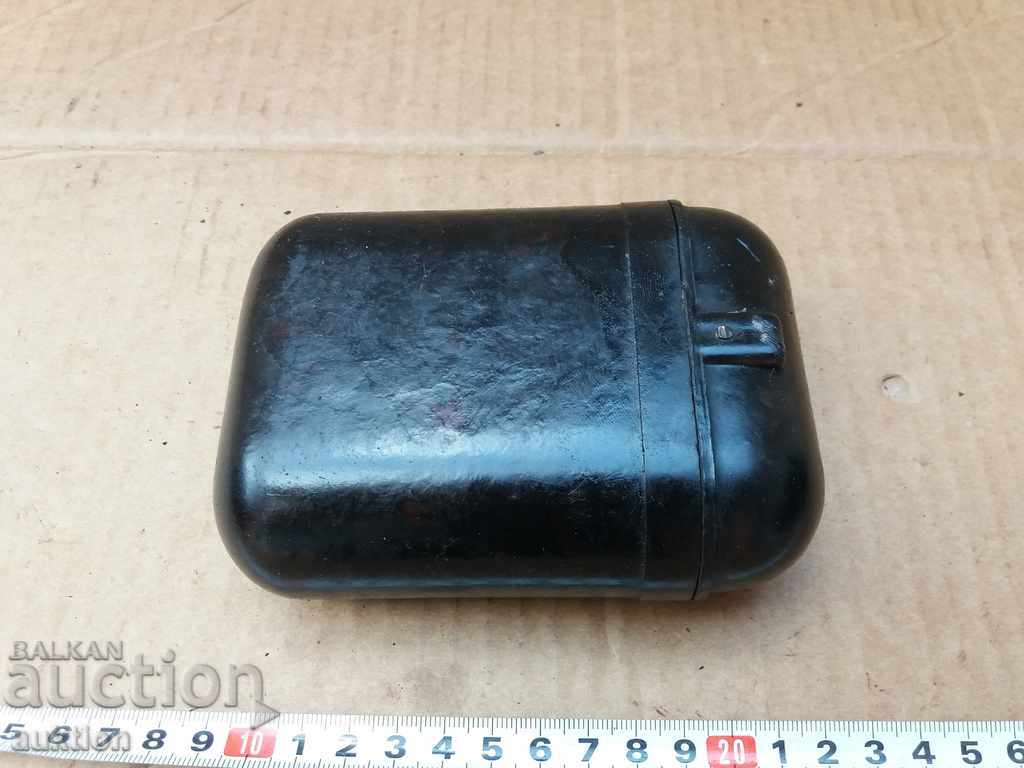 Auction BAKELITE BOX WITH LAMP, DEVICE - MILITARY Auction BAKELITE BOX WITH LAMP, DEVICE - MILITARY