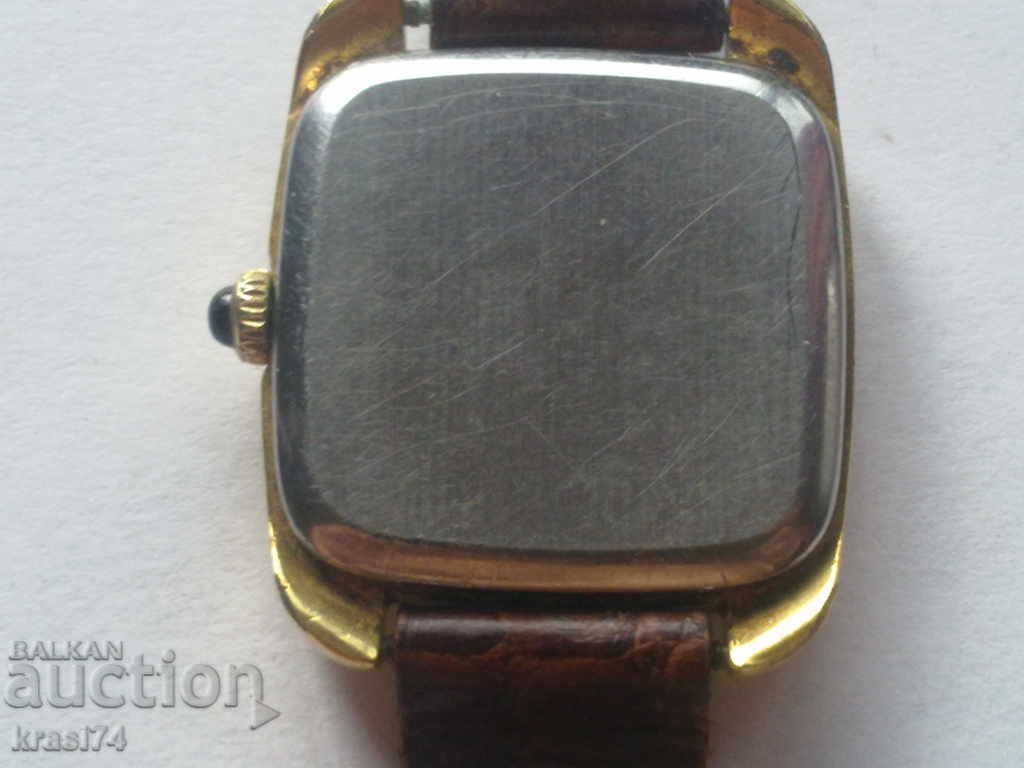 Gilded Tissot watch with price 50.00 BGN | € 25.56 Gilded Tissot watch with price 50.00 BGN | € 25.56