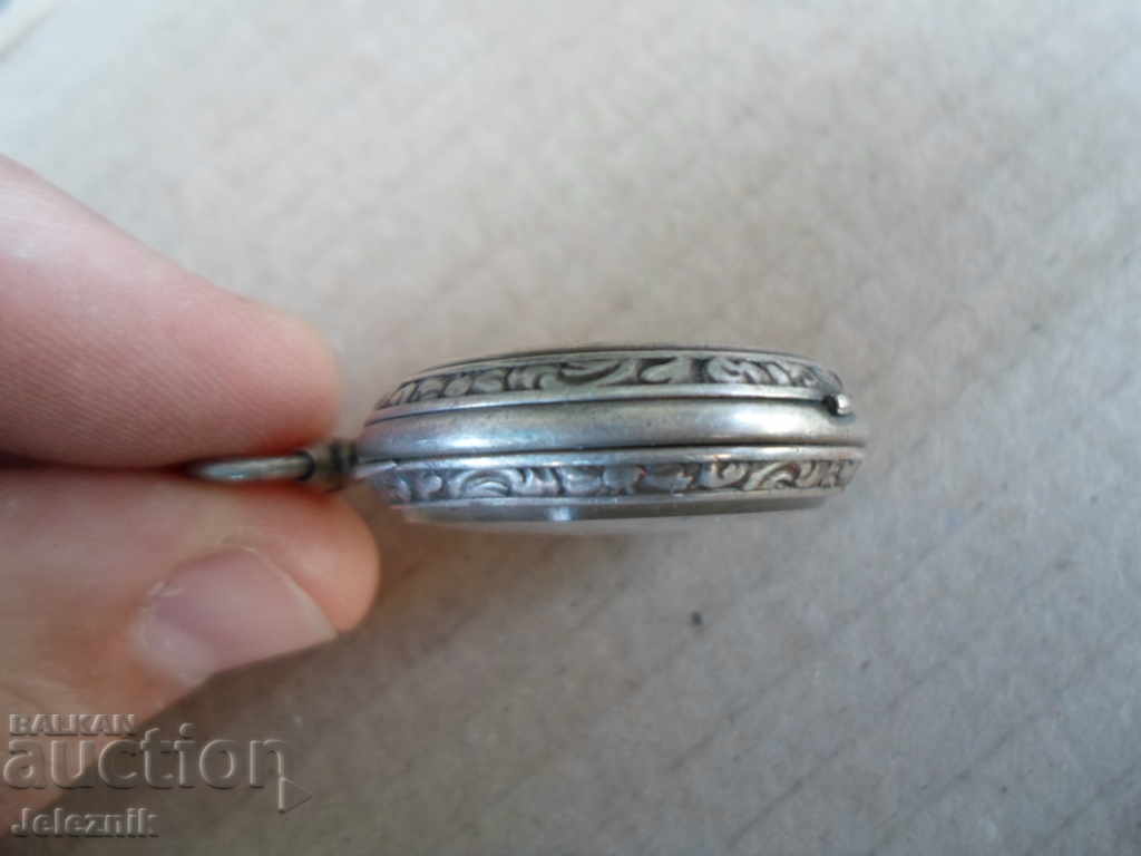 Δημοπρασία αντίκα ελβετικό ασημί γυναικείο ρολόι τσέπης - για αποκατάσταση Δημοπρασία αντίκα ελβετικό ασημί γυναικείο ρολόι τσέπης - για αποκατάσταση