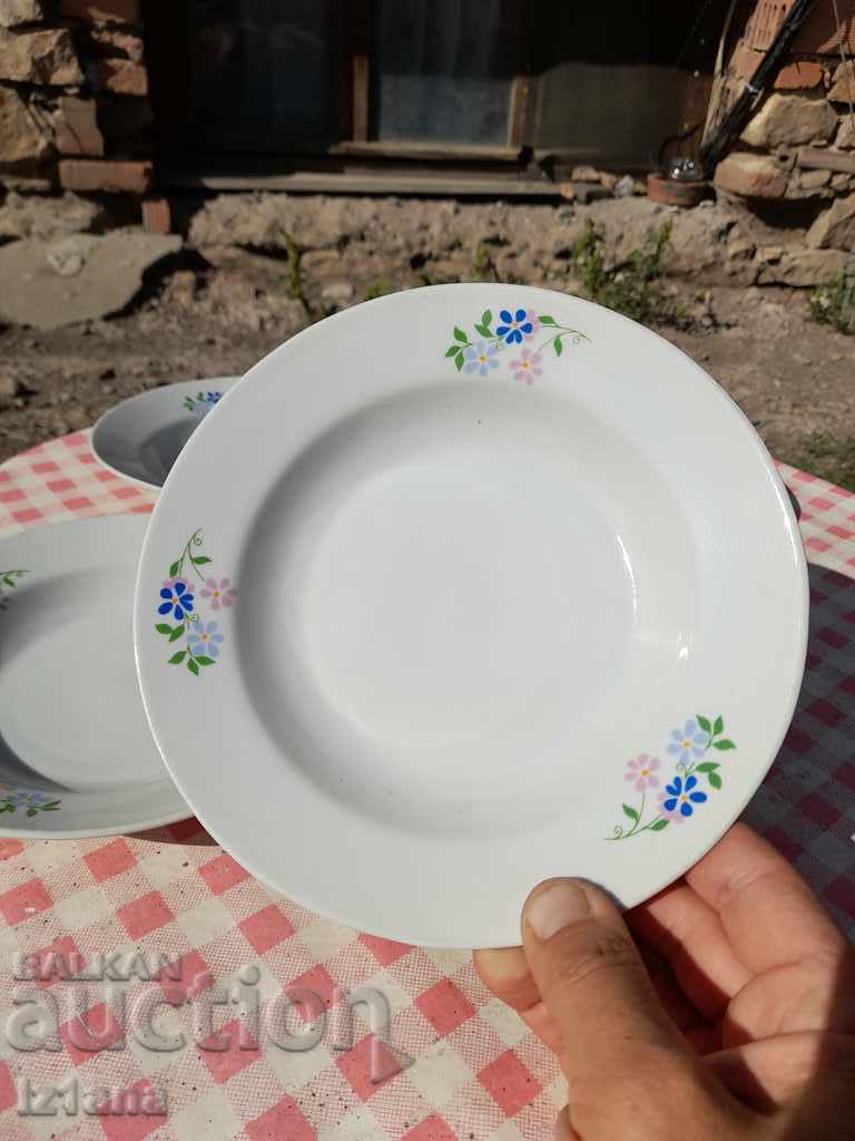 Δημοπρασία Παλιά πιάτα πορσελάνης, πλάκες Δημοπρασία Παλιά πιάτα πορσελάνης, πλάκες