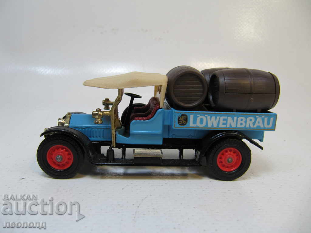 OLD RETRO METAL CROSLEY MATCHBOX MOY ENGLAND CAR with price 20.00 BGN | € 10.23 OLD RETRO METAL CROSLEY MATCHBOX MOY ENGLAND CAR with price 20.00 BGN | € 10.23