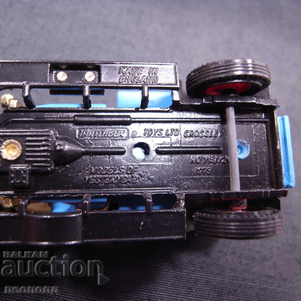 OLD RETRO METAL CROSLEY MATCHBOX MOY ENGLAND CAR - 6 OLD RETRO METAL CROSLEY MATCHBOX MOY ENGLAND CAR - 6