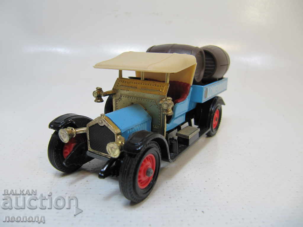 OLD RETRO METAL CROSLEY MATCHBOX MOY ENGLAND CAR OLD RETRO METAL CROSLEY MATCHBOX MOY ENGLAND CAR