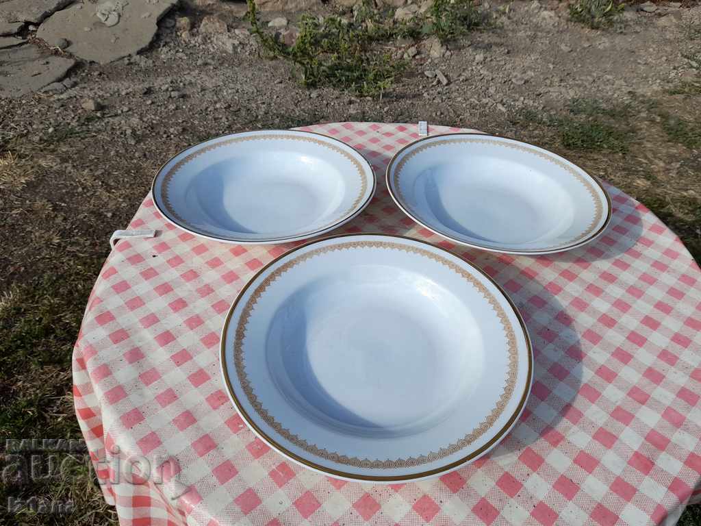 Veche vase de porțelan, plăci cu preț 25.00 BGN | € 12.78