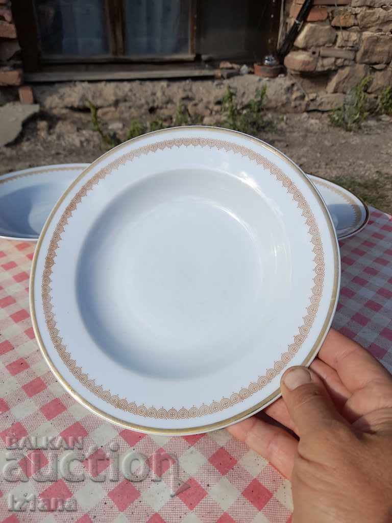 Licitație Veche vase de porțelan, plăci